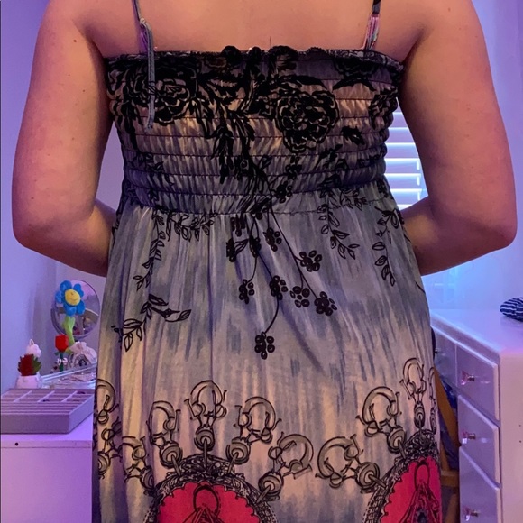 Sundress - Picture 3 of 3